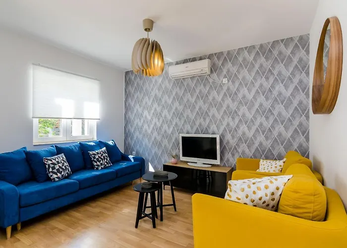Apartment Sea Shell
