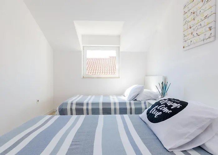 Apartment Sea Shell